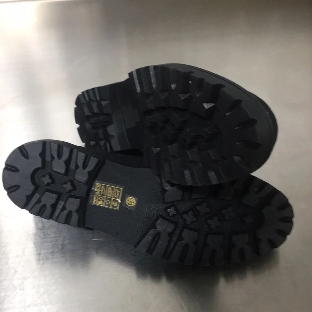 New WB Woman’s Journee Collection Black‎ Loafers for Women